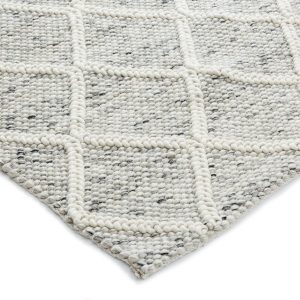 Luxury Lattice - Ivory/Grey-White